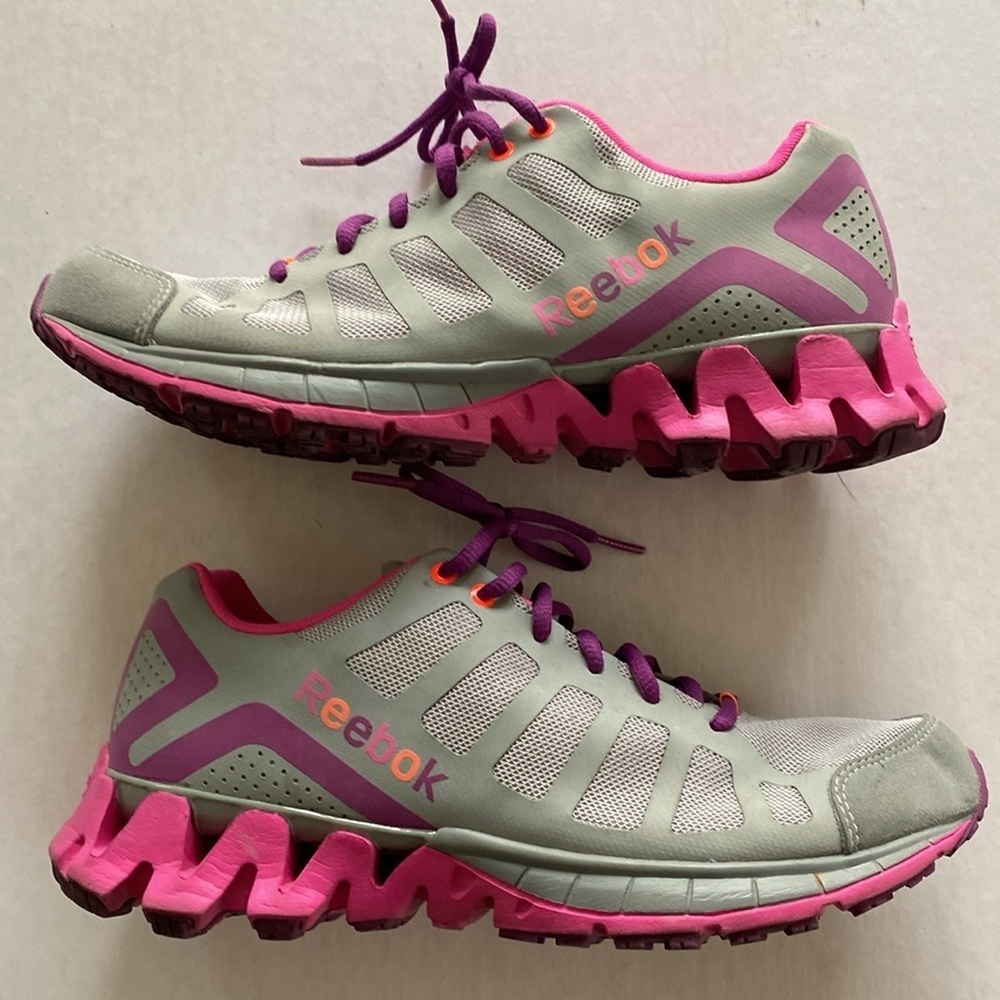 Reebok Zigtech Women’s Running Shoes Size 6.5 Men’s or 8 Women’s